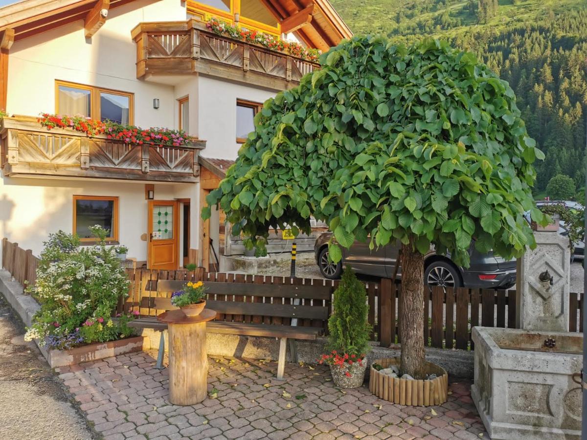 Alpenhaus Bichlbach 빌라 외부 사진
